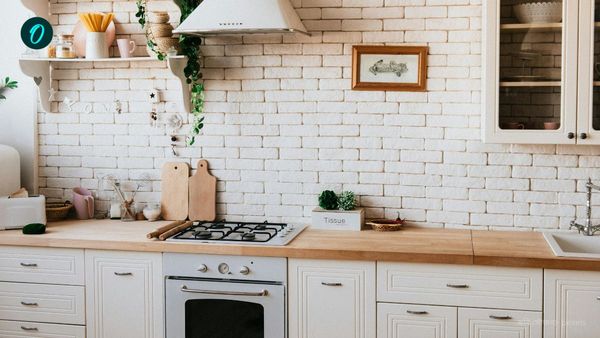 রান্নাঘরে এই পাত্রগুলি কখনোই ফাঁকা হতে দেবেন না, ক্রুদ্ধ হন অন্নপূর্ণা