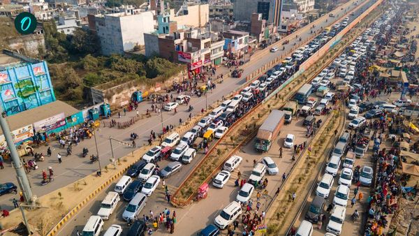 তিন দিন পর শিবরাত্রি, তার আগে যানজটে বেসামাল প্রয়াগরাজ