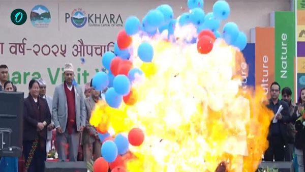 আচমকা গ্যাস বেলুনে বিস্ফোরণ, দগ্ধ হলেন নেপালের উপ-প্রধানমন্ত্রী ও মেয়র