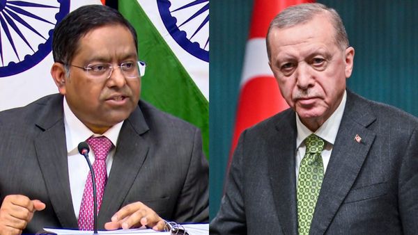 কাশ্মীর নিয়ে তুরস্ক প্রেসিডেন্টের মন্তব্য মানল না ভারত, বিদেশ মন্ত্রকের মুখপাত্র বললেন ‘অযৌক্তিক, অগ্রহণযোগ্য’
