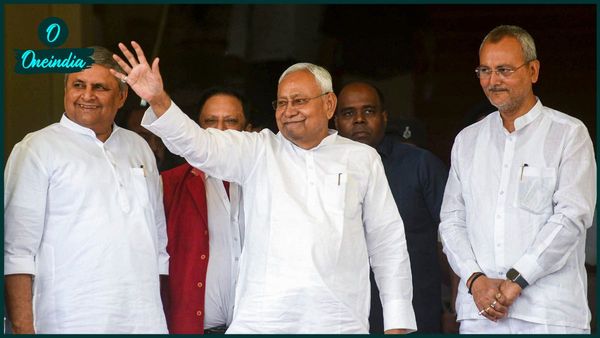 Nitish Kumar: জাতীয় সঙ্গীত চলাকালীন ‘বকবক’! অবমাননার অভিযোগে মুখ্যমন্ত্রীর ইস্তফা চেয়ে এককাট্টা বিরোধীরা