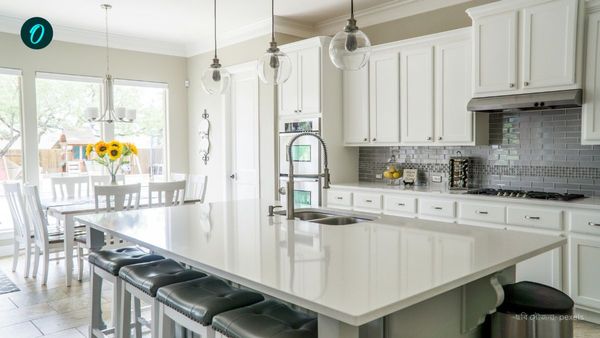 সুস্থ থাকতে ও আর্থিক সঙ্কট কাটাতে আজ থেকেই মানুন এই বিশেষ টিপসগুলি