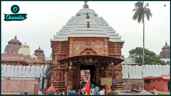 পুরীর জগন্নাথ মন্দিরের গর্ভগৃহের স্পাই ক্যামেরায় ছবি তোলার ছক, শ্রীঘরে গেল যুবক