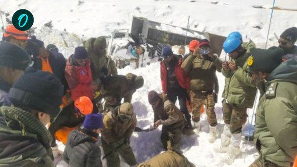 উত্তরাখণ্ডে তুষারধসে মৃতের সংখ্যা বেড়ে ৬, পুরু বরফের নীচে আটকে আরও ৩ শ্রমিক