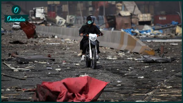 Blast At Iran: প্রবল বিস্ফোরণ, কালো ধোঁয়ায় ঢাকল আকাশ! হুড়মুড়িয়ে ভেঙে পড়ল বাড়ি, একী কাণ্ড তেহরানে