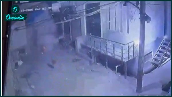 মধ্যরাতে হুড়মুড়িয়ে ভেঙে পড়ল আস্ত বহুতল, মর্মান্তিক মৃত্যু চারজনের! বহু মানুষের আটকে থাকার শঙ্কা