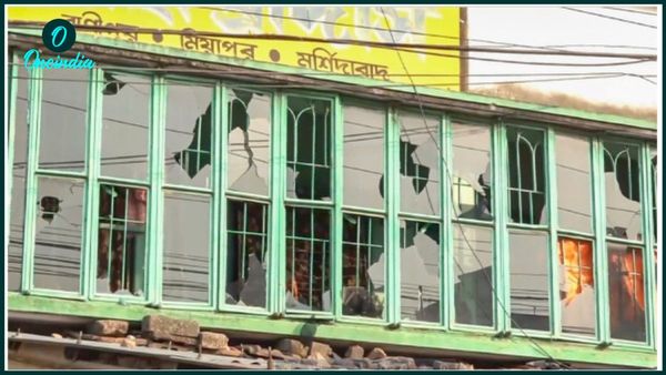 মুর্শিদাবাদকে ঠান্ডা করতে পৌঁছল কেন্দ্রীয় বাহিনী! মুখ্যসচিব, ডিজি রাজীবের থেকে রিপোর্ট নিল শাহের মন্ত্রক