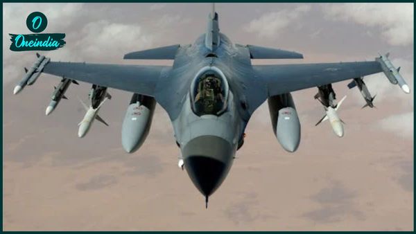 Pakistan: লজ্জা নেই পাকিস্তানের! 