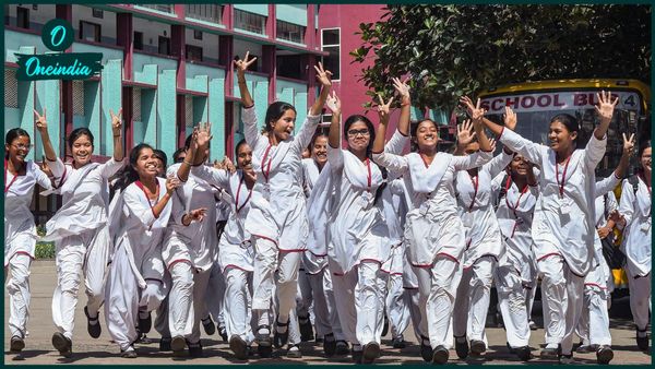 ICSE ও ISC পরীক্ষায় ছেলেদের টেক্কা দিল মেয়েরা, কীভাবে মার্কশিট ডাউনলোড করবেন