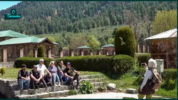 Pahalgam : ভয়, আতঙ্ক কাটিয়ে ছন্দে ফিরছে পহেলগাঁও, আসতে শুরু করেছেন পর্যটকরাও