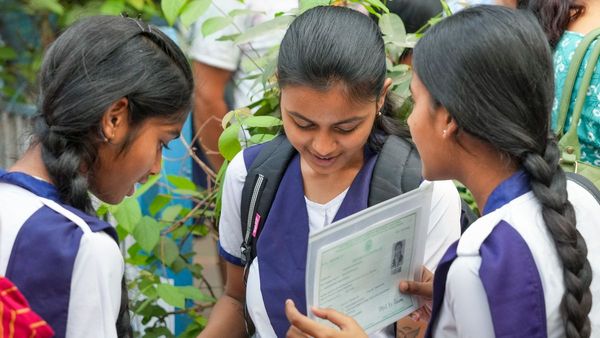 WBCHSE 12th Result: বুধবার উচ্চমাধ্যমিকের ফলপ্রকাশ, কীভাবে জানবেন রেজাল্ট? জানুন