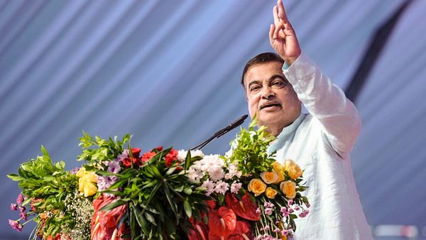 সড়ক দুর্ঘটনায় ক্যাশলেস চিকিৎসা প্রকল্প চালু কেন্দ্রের, এক নতুন বিপ্লবের শুরু