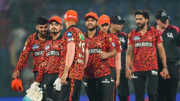IPL 2025: শেষ ম্যাচেও লজ্জা নিয়ে মাঠ ছাড়ল কলকাতা, রেকর্ড রানে জয় হায়দরাবাদের
