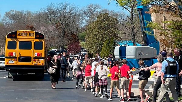 Austria: অস্ট্রিয়ায় স্কুলে নৃশংস হামলা, গুলিবর্ষণের ঘটনায় নয়জনের মৃত্যু, আহত বেশ কয়েকজন