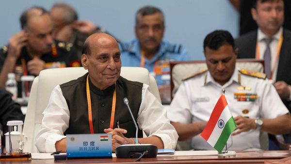 SCO Summit: এসসিও সম্মেলনে যৌথ বিবৃতিতে সই করলেন না রাজনাথ, সন্ত্রাসবাদ ইস্যুতে ফের কড়া অবস্থান নিল ভারত