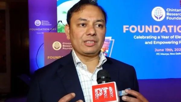 Pranav Adani: ভারতের মানুষই ভারতের শক্তি, অর্থনৈতিক বিকাশে মানবসম্পদকে কাজে লাগিয়ে উন্নতির দিশা দেখালেন প্রণব আদানি