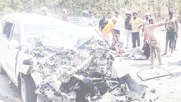 Purulia: পুরুলিয়ায় ভয়ঙ্কর পথ দুর্ঘটনা, মৃত ৯