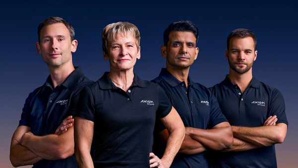 Axiom-4 Mission: অপেক্ষা শেষ! শুভাংশু শুক্লা অ্যাক্সিওম-৪ মিশনে ইতিহাস গড়ার পথে, কখন উড়ে যাবেন মহাকাশে?