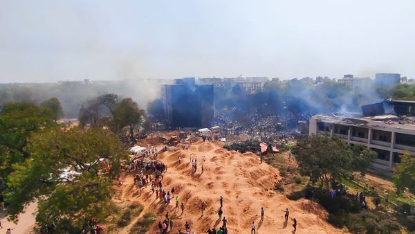 এয়ার ইন্ডিয়ার বিমান দুর্ঘটনায় নিহতদের পরিবারকে ১ কোটি টাকা ক্ষতিপূরণ দেবে টাটা গ্রুপ