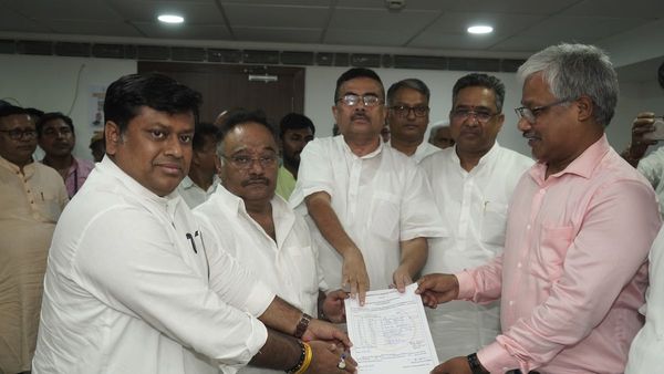 Bengal BJP President: শমীকেই ভরসা বিজেপির, নতুন-পুরনো মিলিয়ে চলবে দল, বার্তা দিলেন নতুন রাজ্য সভাপতি!