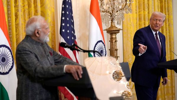 ভারতের ওপর অতিরিক্ত ২৫% শুল্ক চাপানোর নোটিস দিয়ে দিল ট্রাম্পের আমেরিকা, কার্যকর বুধবার থেকে