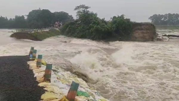 জলে গেল কোটি টাকার বাঁধ! ভূতনিতে হাহাকার, সরকারকে অস্বস্তিতে ফেলতে ষড়যন্ত্র?