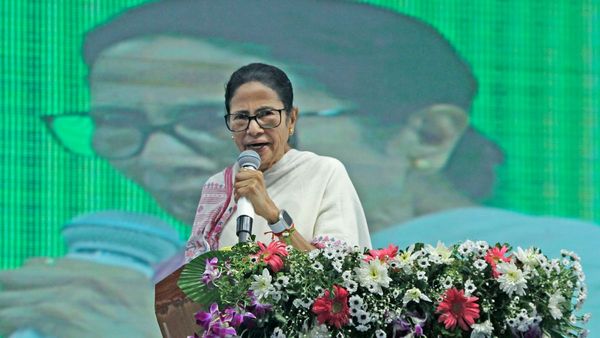 প্রধানমন্ত্রী-মুখ্যমন্ত্রীদের অপসারণ সংক্রান্ত বিল আদতে 'প্রহসন', জেপিসিতে কোনও সদস্য মনোনীত করছে না তৃণমূল