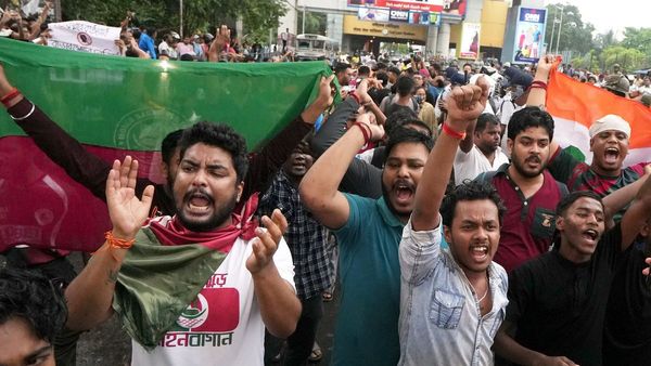 রবিবার ডার্বি, ডুরান্ড কোয়ার্টার ফাইনালে ইস্ট-মোহন দ্বৈরথের টিকিট কীভাবে পাবেন?