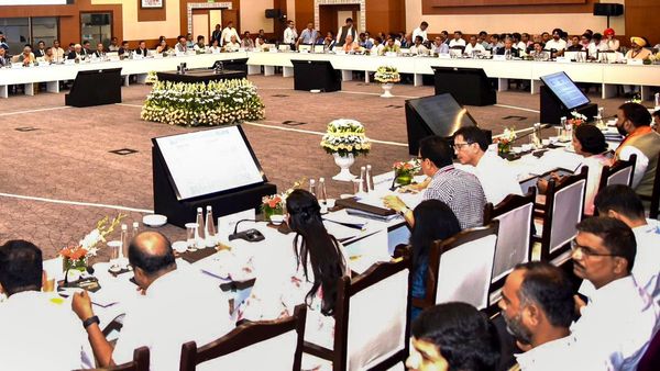 জিএসটি মুক্ত স্বাস্থ্য ও জীবনবিমা, নতুন সংস্কারের পথে কেন্দ্র, তৃণমূলের বহুদিনের আর্জি মান্যতা পেল
