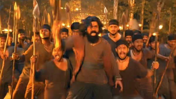 'জয় কালী', রঘু ডাকাতের প্রথম গানেই বাজিমাত দেবের, দেখুন ভিডিও