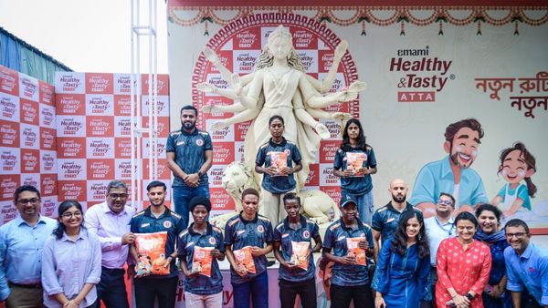 আটা দিয়ে তৈরি দুর্গা দেখলেন ইস্টবেঙ্গল ফুটবলাররা, ছুটি না থাকলেও পুজো প্ল্যান রেডি শৌভিকদের