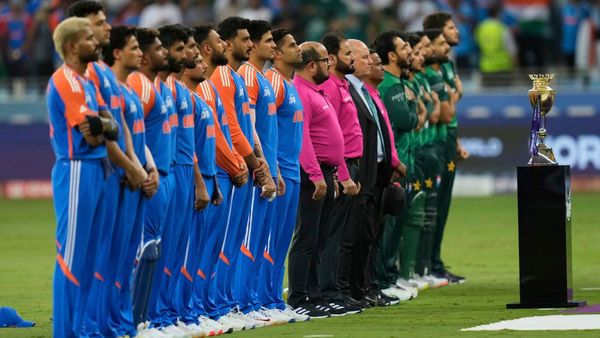 এশিয়া কাপের ফাইনালে আজ ভারত-পাকিস্তান, কেমন হতে পারে দুই দলের রণকৌশল?