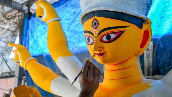 এই নবরাত্রিতে কোন রাশির ওপর বর্ষিত হবে মা দুর্গার কৃপা, দেখুন একনজরে