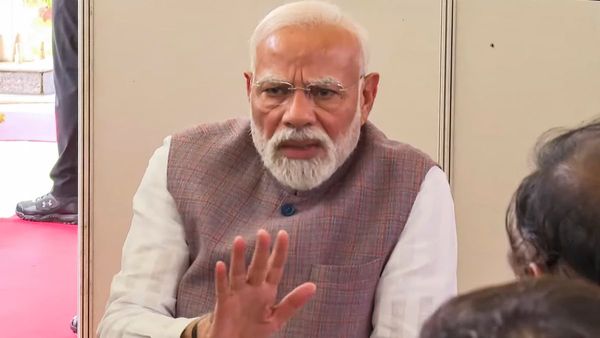 শান্ত থাকুক নেপাল, পড়শি দেশে হিংসার বাতাবরণ দেখে বার্তা প্রধানমন্ত্রী মোদীর