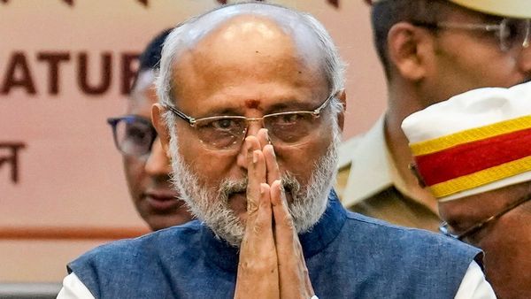 ভারতের নতুন উপরাষ্ট্রপতি হিসেবে শপথ নিলেন সিপি রাধাকৃষ্ণণ