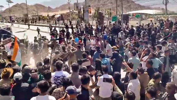 কেন্দ্রের সঙ্গে আলোচনা থেকে সরে এল লেহ অ্যাপেক্স বডি, দাবি ক্ষমাপ্রার্থনা