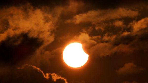 ২০২৫ সালের শেষ সূর্যগ্রহণ হচ্ছে এদিন, ভারতে প্রভাব কতটা, জানুন খুঁটিনাটি