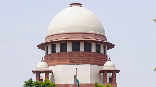 সুপ্রিম কোর্টে ডিএ মামলায় রায় ঘোষণার অপেক্ষা বাড়ল, লিখিত হলফনামায় যুক্তিবাণ রাজ্য সরকারের