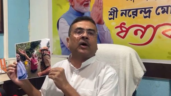 মমতার পদত্যাগের সঙ্গে ৩ হেভিওয়েটের গ্রেফতারি দাবি শুভেন্দুর, সামনে আনলেন বড় গাফিলতি