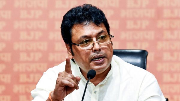 বাংলায় মানবিক মূল্যবোধ ধ্বংস করেছে তৃণমূল, সরব বিজেপি সাংসদ বিপ্লব দেব