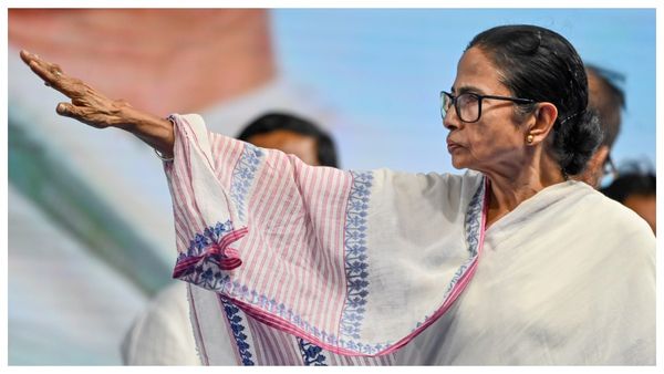 দিঘার পর এবার উত্তরবঙ্গ! শিলিগুড়িতে মহাকাল মন্দির গড়বেন মমতা