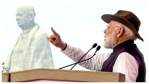 অখণ্ড ভারতের স্থপতিকে শ্রদ্ধা, ঐক্যের ডাক প্রধানমন্ত্রী মোদীর