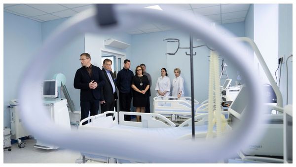 ধূমপান, মদ্যপানের থেকেও ভয়ঙ্কর! পর্ন আসক্তি নিয়ে চিকিৎসকের কঠোর সতর্কবার্তা, বাড়ছে বিষণ্ণতা ও একাকীত্ব