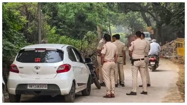 দেশজুড়ে ত্রাস রূপ বদলের ওস্তাদ, অবশেষে কেরলে গ্রেপ্তার বিধাননগর পুলিশের হাতে