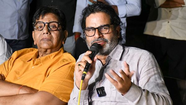 বিহারের ভোটে দাঁড়াচ্ছেন না প্রশান্ত কিশোর, জন সুরাজ পার্টির জন্য বড় টার্গেটও বেঁধে দিলেন