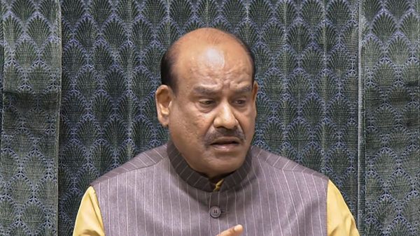 বিজেপি সাংসদ খগেন মুর্মুর উপর হামলায় অবিলম্বে রিপোর্ট তলব লোকসভার অধ্যক্ষের