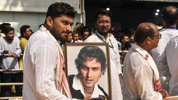 জুবিন গর্গের মৃত্যু! তুতো ভাই সন্দীপনকে গ্রেফতার করল পুলিশ