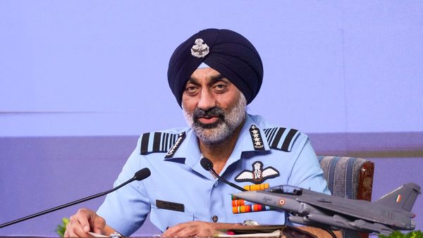 'অপারেশন সিঁদুরের প্রভাব ইতিহাসে লেখা থাকবে', ভারতের অভিযান নিয়ে উচ্ছ্বসিত বায়ুসেনা প্রধান এপি সিং