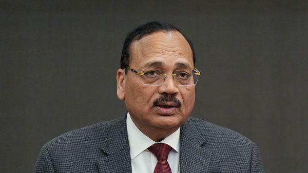 বিচারপতি সূর্য কান্ত হলেন ভারতের ৫৩তম প্রধান বিচারপতি