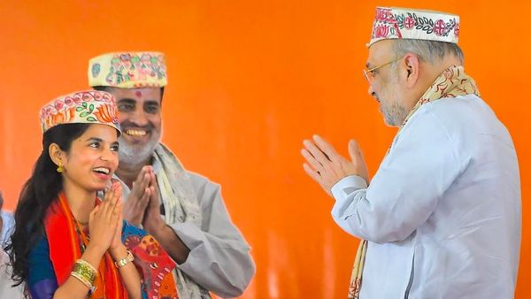 প্রধানমন্ত্রী বা মুখ্যমন্ত্রীর পদ ফাঁকা নেই! ছেলেদের নিয়ে সোনিয়া ও লালুর ইচ্ছেকে তীব্র কটাক্ষ অমিত শাহের